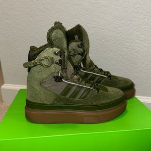 Ivy Park Super Sleek Boot